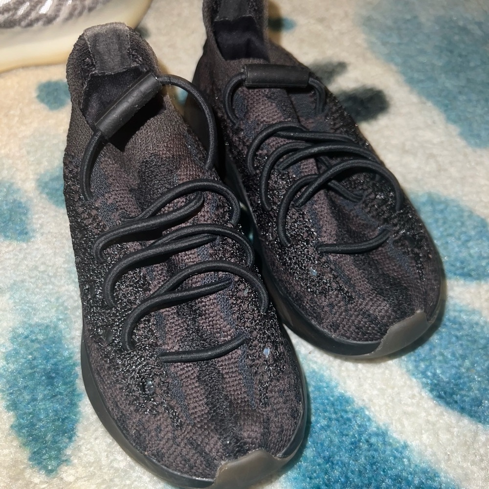 Yeezy toddler sneakers